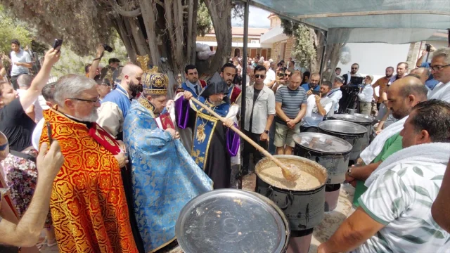Hatay’da Geleneksel Üzüm Bayramı Coşkuyla Kutlandı
