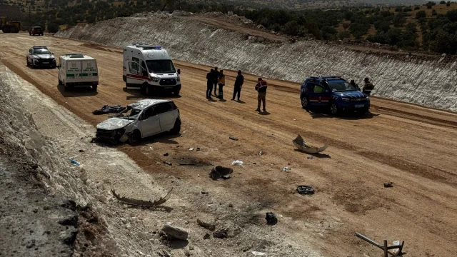 Mardin'deki Feci Kazada 1 Ölü, 5 Yaralı: Yol Çalışmaları Tehlike Mi Yaratıyor?