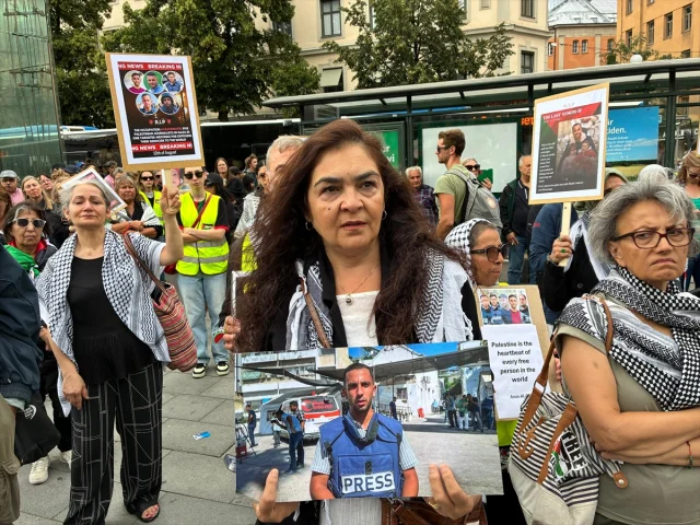 İsveç'te İsrail'in Filistin'e Yönelik Saldırıları Büyük Protestoya Sahne Oldu
