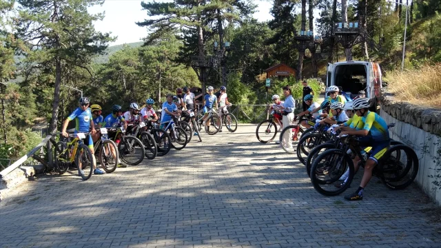 Yenice Kupası Dağ Bisikleti Yarışı Adrenalin Dolu Anlara Sahne Oldu