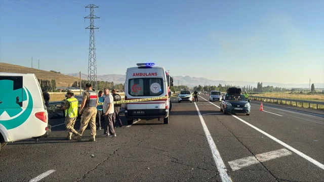 Erzurum'da Feci Kaza 4 Kişinin Hayatını Kaybetmesiyle Sonuçlandı