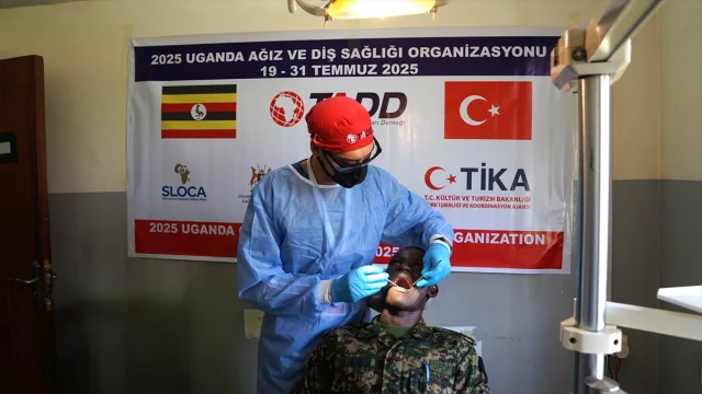 Türk Doktorlardan Uganda'da Hayat Kurtaran Müdahaleler