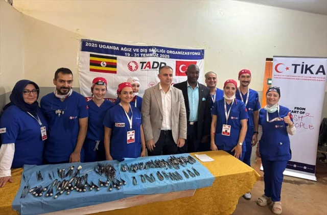 Türk Doktorlardan Uganda'da Hayat Kurtaran Müdahaleler