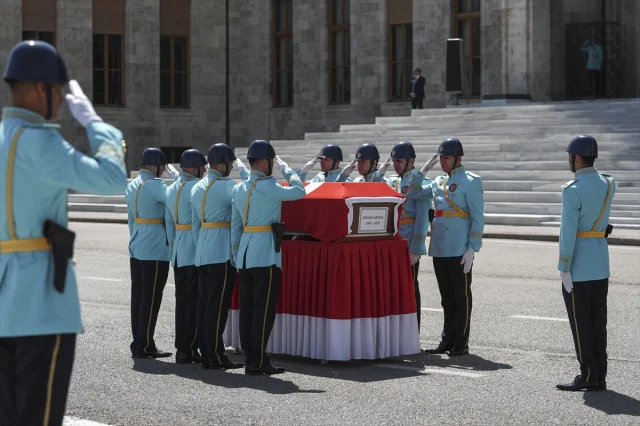 Hasan Akyol'un Anıldığı Duygusal Meclis Töreni: Eski Bakanın...