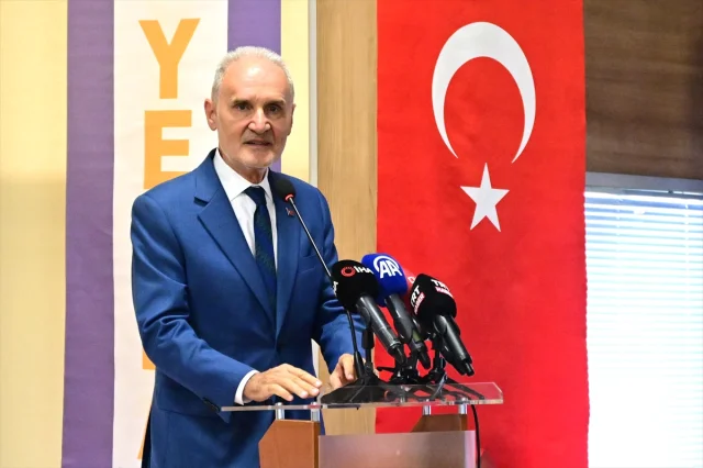 Otomotiv Sektöründe Büyük Toplantı: Gelecek Planları Masaya...