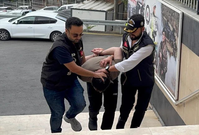 Ümraniye'de Şok Eden Olay: Sokakta Saldırıya Uğrayan Kadın Hayatını Kaybetti