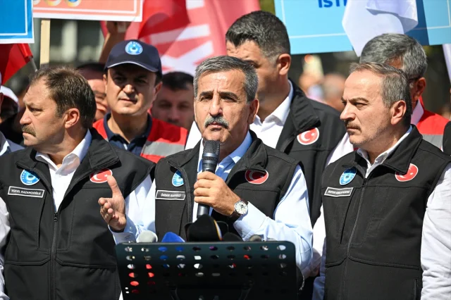 Türkiye Kamu-Sen'in İş Bırakma Kararı: Talepler ve Beklentiler