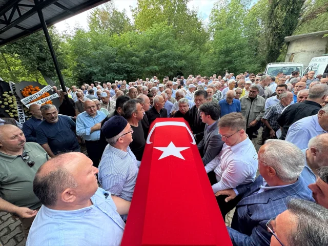 Bartın'da Anlamlı Bir Veda: Eski Bakan Hasan Akyol'a Son Görev