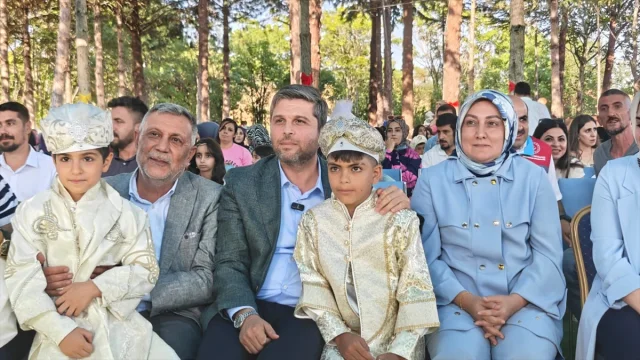 Elazığ'da Geleneksel Şölende Eğlence Doruğa Çıktı
