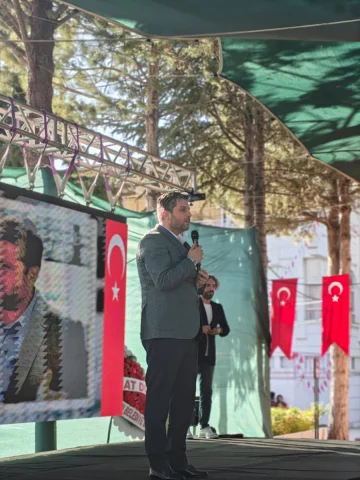 Elazığ'da Geleneksel Şölende Eğlence Doruğa Çıktı