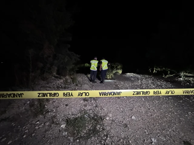 Bolu Dağı'nda Film Gibi Kaza Kamyonet Uçuruma Sürüklendi