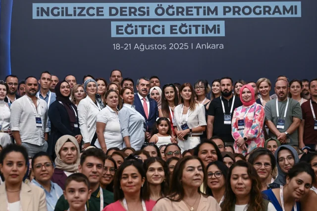 Bakan Tekin'den Eğitimde Yabancı Dil Reformu