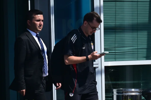 Benfica'nın İstanbul Çıkarması Fenerbahçe Maçına Hazırlık