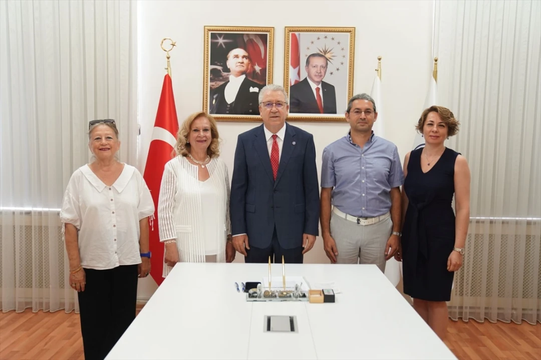 Mikroplastik Sorununa Çözüm Arayışı: Ege Üniversitesi Nükleer Tekniklerle Atakta