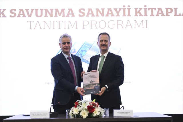 Türk Savunma Sanayisinde Tarih Yazacak Kitaplar Tanıtıldı