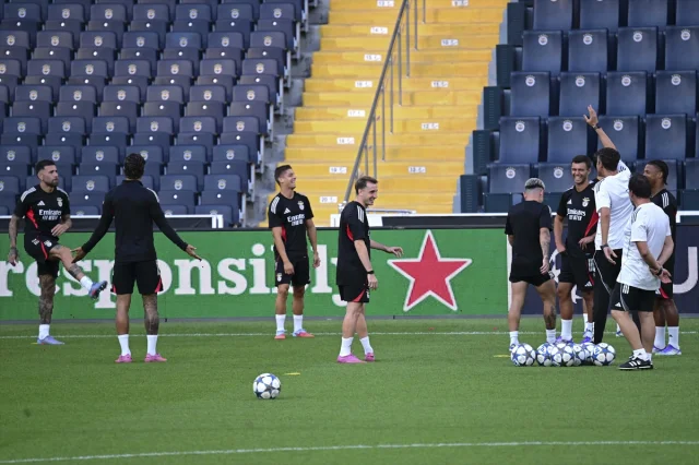 Fenerbahçe ve Benfica Dev Maça Hazır: Sürprizler Kapıda mı?