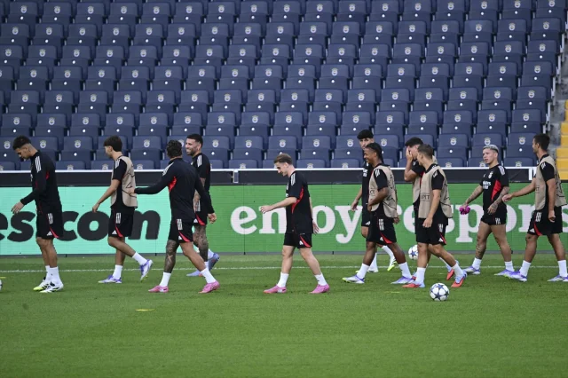 Fenerbahçe ve Benfica Dev Maça Hazır: Sürprizler Kapıda mı?