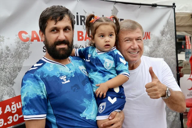 Tanju Çolak'tan Samsun'da Unutulmaz Kan Bağışı Çağrısı: "Kan Ver, Can Ol"