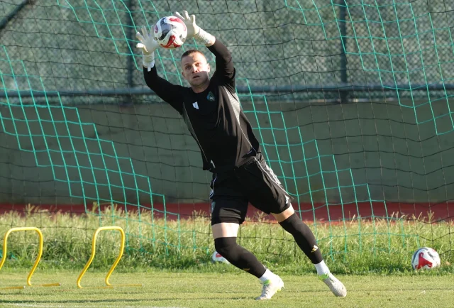 Kocaelispor Fenerbahçe'ye Meydan Okuyor