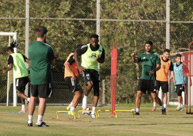 Kocaelispor Fenerbahçe'ye Meydan Okuyor