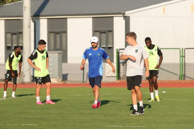 Kocaelispor Fenerbahçe'ye Meydan Okuyor