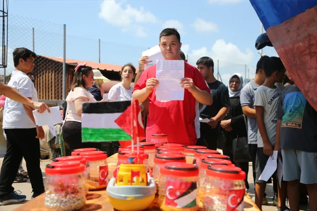 Adanalı Çocuklardan Gazze'ye Barış Mektupları
