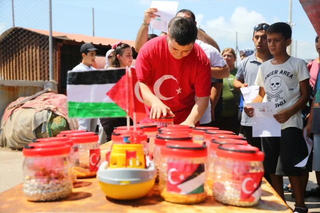 Adanalı Çocuklardan Gazze'ye Barış Mektupları