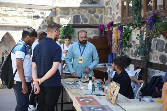 Kültür Yolu Festivali'nde Filistinli Öğrenciler Sanatla Buluştu