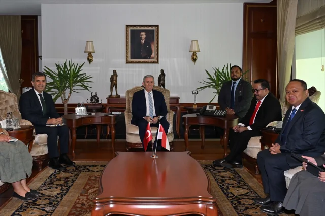 Ankara ve Cakarta Arasında Tarihi İşbirliği Adımı