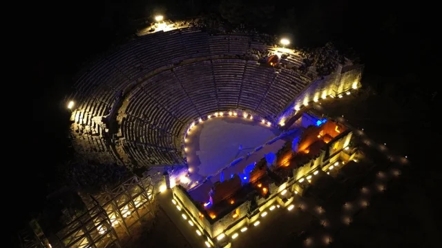 Patara'nın Gizemli Geceleri Ziyaretçileri Büyülüyor