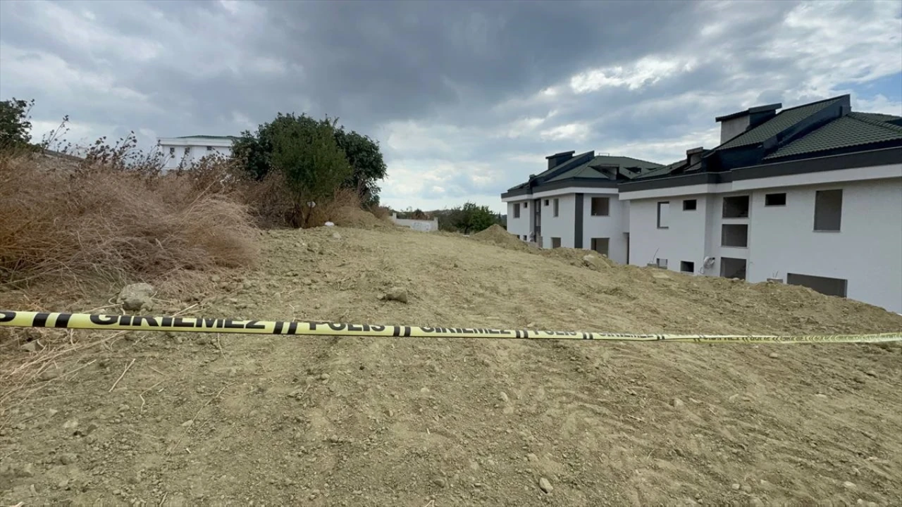 Büyükçekmece'de Gizemli CESARET: Toprağa Gömülü Gizem Çözüldü