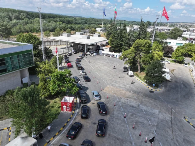 Gurbetçilerin Dönüş Yolculuğundan Yürek Burkan Anılar