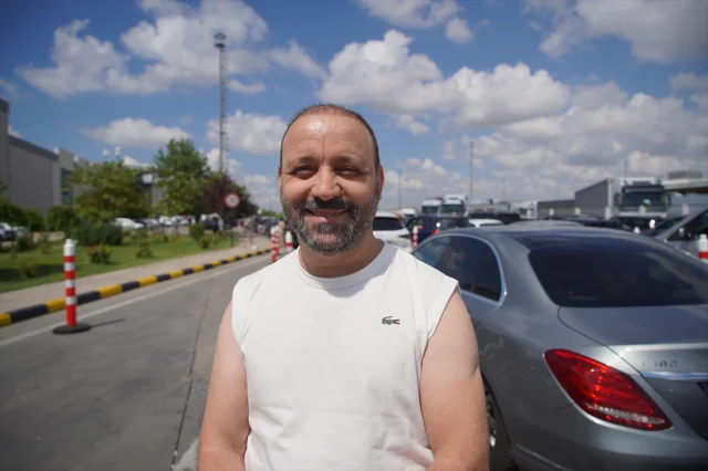 Gurbetçilerin Dönüş Yolculuğundan Yürek Burkan Anılar