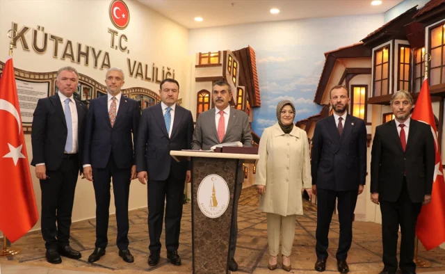 Bakan Tekin'den Kapsamlı Açıklama: 'Türkiye Yüzyılı' Vurgusu