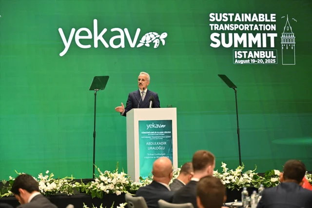 Bakan Uraloğlu Yeşil Gelecek İçin Hız Kesmeden Çalışıyor