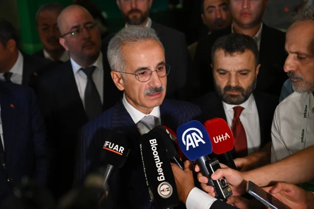 Bakan Uraloğlu Yeşil Gelecek İçin Hız Kesmeden Çalışıyor