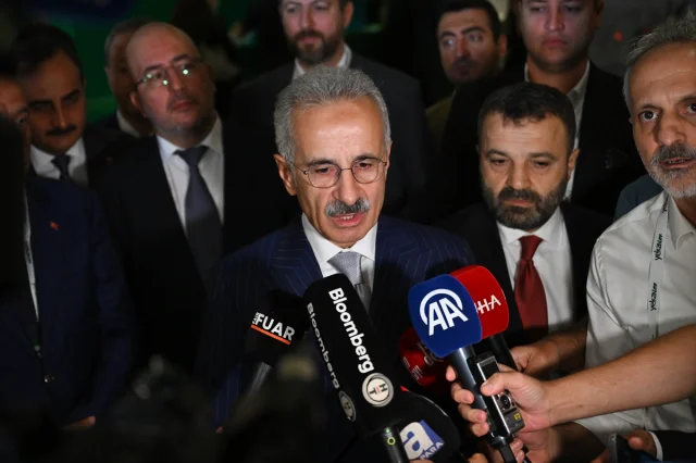 Bakan Uraloğlu Yeşil Gelecek İçin Hız Kesmeden Çalışıyor