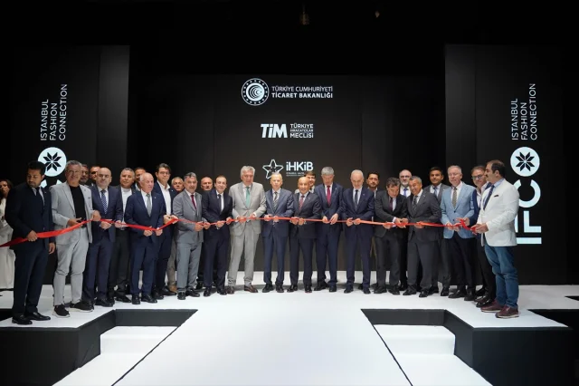 Avrupa’nın En Büyük Moda Fuarı İstanbul’da Başladı: Türk Mod...