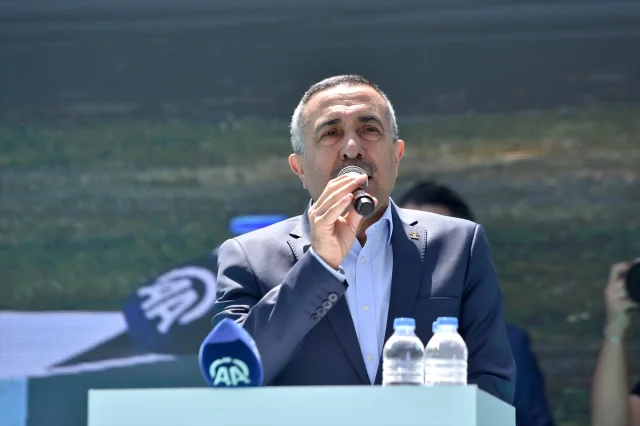 Van'daki TÜGVA Yaz Okulu Renkli Etkinliklerle Sona Erdi