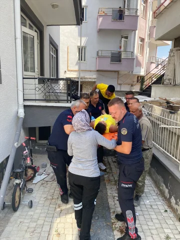 12 Yaşındaki Çocuk Oyun Sırasında Akıl Almaz Kaza Geçirdi