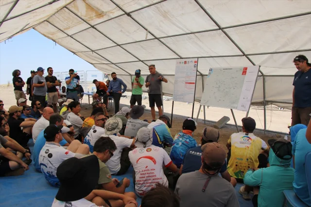 Yamaç Paraşütü Heyecanı Aksaray'ı Sardı