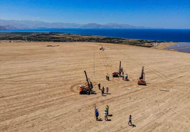 Van'da Güneş Enerjisi ile Dev Tasarruf: Yeni Proje Anlatıldı