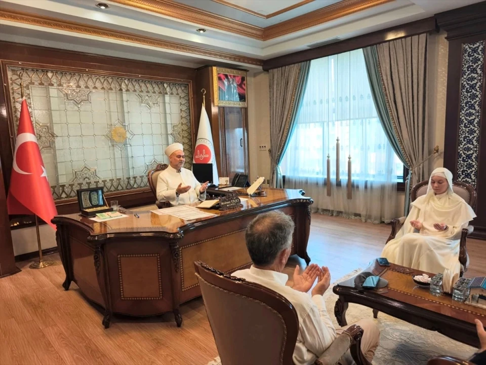 Adana'da Polonyalı Kadın İslamı Keşfetti