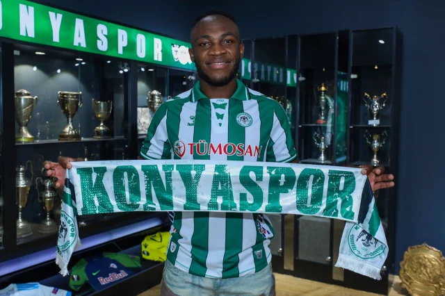 Jackson Muleka Konyaspor'a İmza Attı: Transferde Sular Durulmuyor