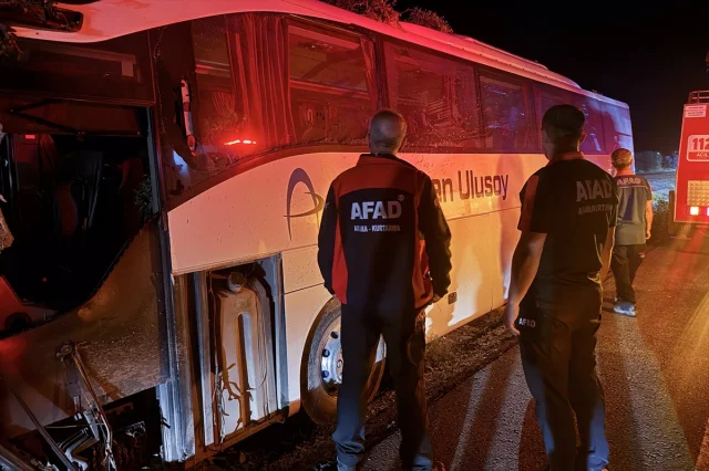 Kayseri'deki Feci Otobüs Kazası Şok Etkisi Yarattı