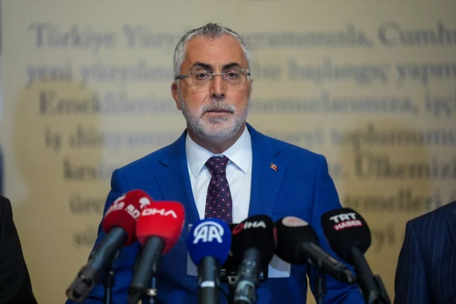 Çalışma Bakanı Işıkhan Toplu Sözleşme Görüşmelerini Açıkladı: "Tahkim Süreci Başlıyor"