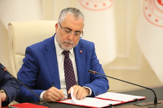Çalışma Bakanı Işıkhan Toplu Sözleşme Görüşmelerini Açıkladı: "Tahkim Süreci Başlıyor"