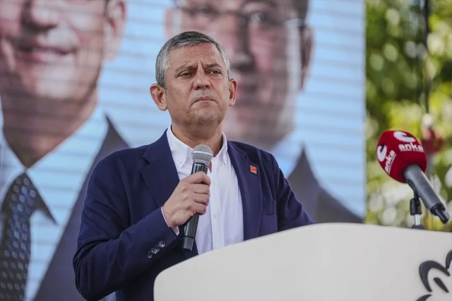 Özgür Özel'in Katıldığı Açılışlarda Geleceğe Yatırım Vurgusu