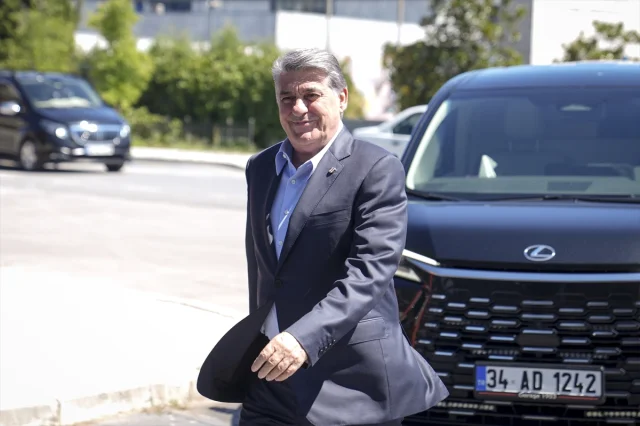 Serdal Adalı'dan TFF'ye Sürpriz Ziyaret: VAR Tartışması Yeniden Alevlendi