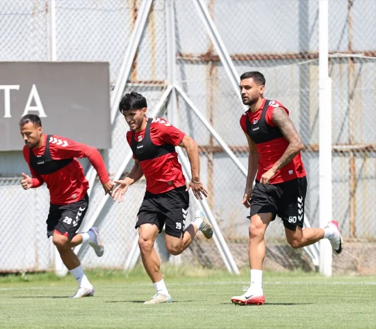 Özbelsan Sivasspor, Amed Sportif Maçı Öncesi Taktiklerini Keskinleştiriyor